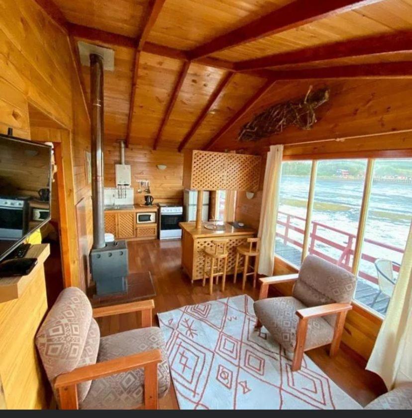 Cabanas Palafitos Dalmacia Кастро Екстер'єр фото