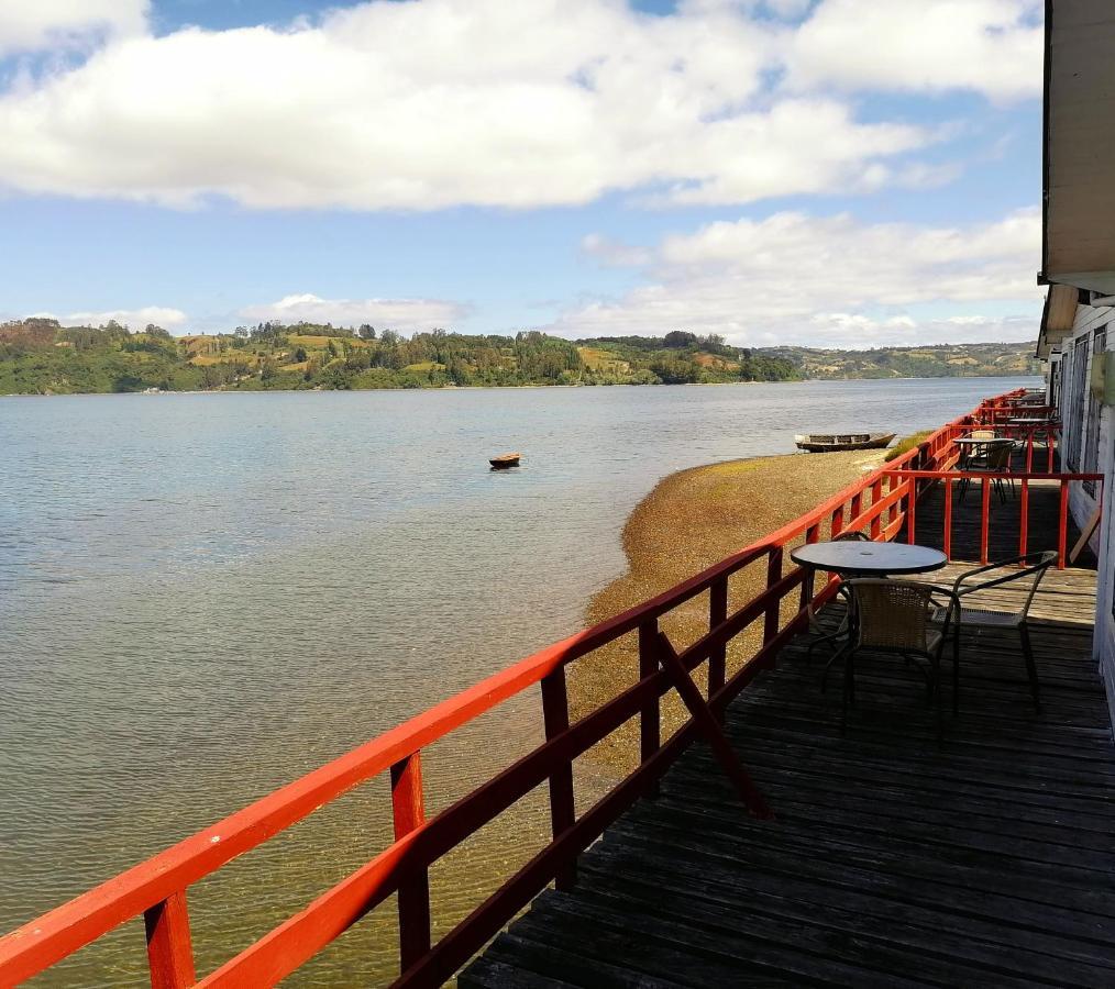 Cabanas Palafitos Dalmacia Кастро Екстер'єр фото