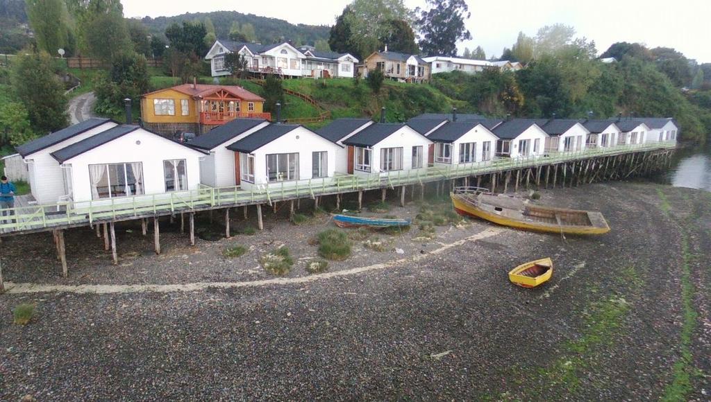 Cabanas Palafitos Dalmacia Кастро Екстер'єр фото